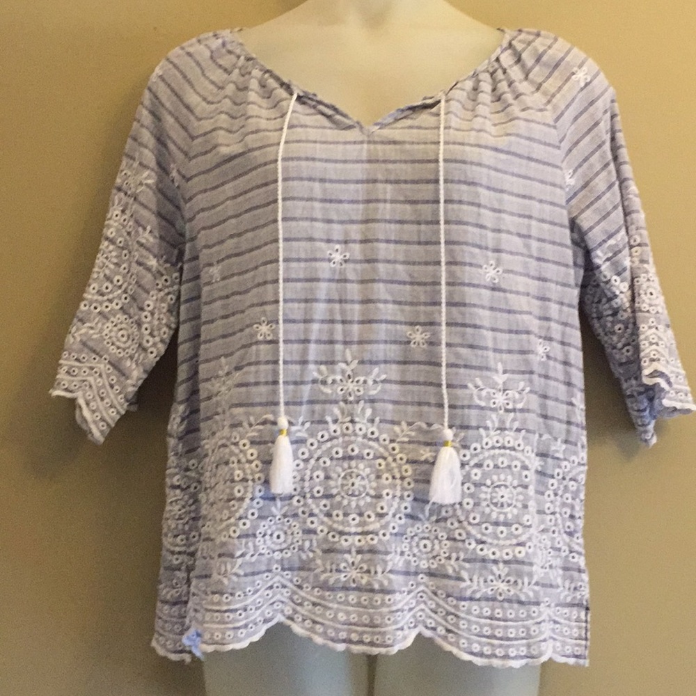 Ruby Rd. 100% Cotton Blue and White Top